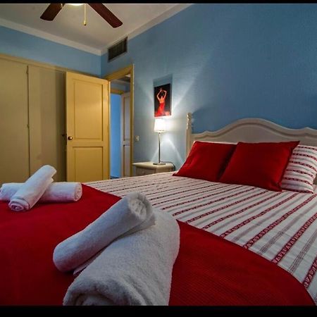 Apartamento En Un Dormitorio En Plaza Alfaro Севилья Экстерьер фото