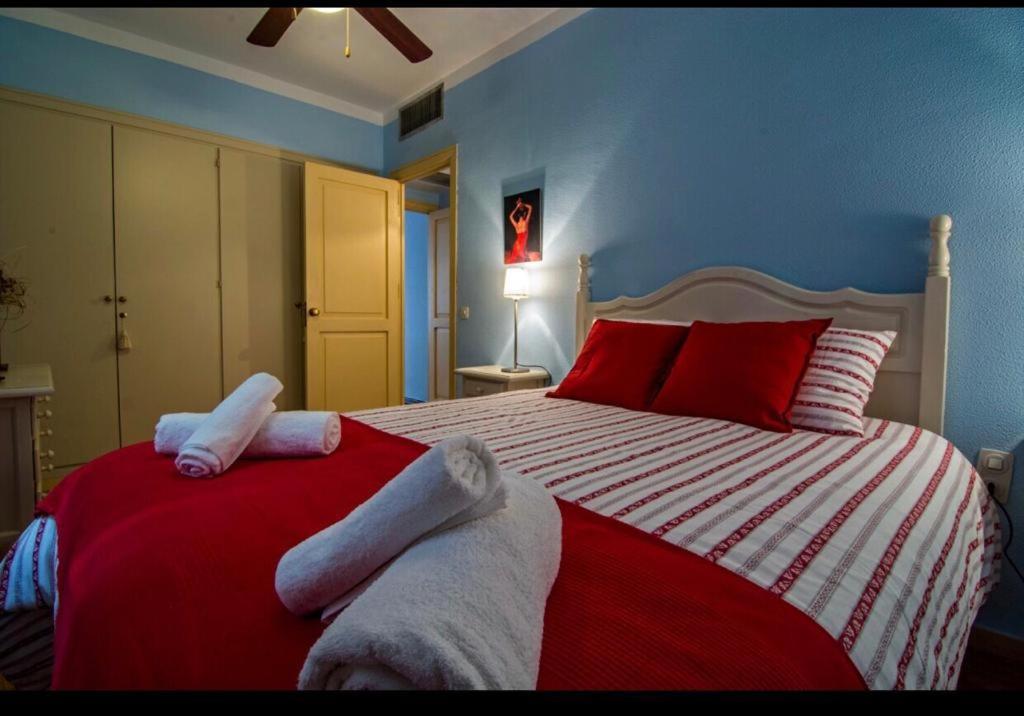 Apartamento En Un Dormitorio En Plaza Alfaro Севилья Экстерьер фото