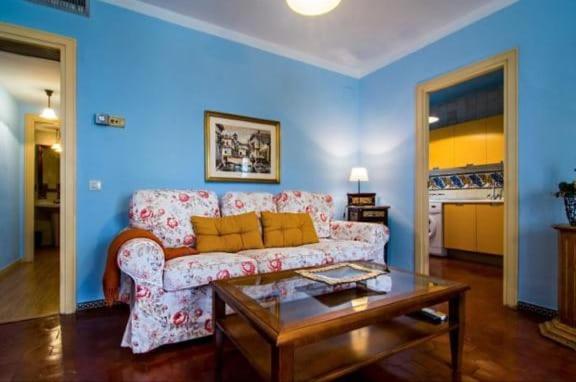 Apartamento En Un Dormitorio En Plaza Alfaro Севилья Экстерьер фото
